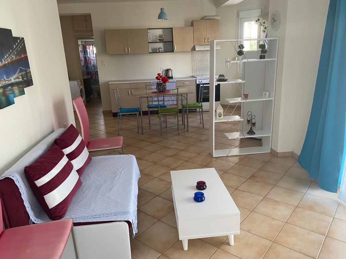 Kelesi Apartments Nea Kallikrateia Eksteriør bilde