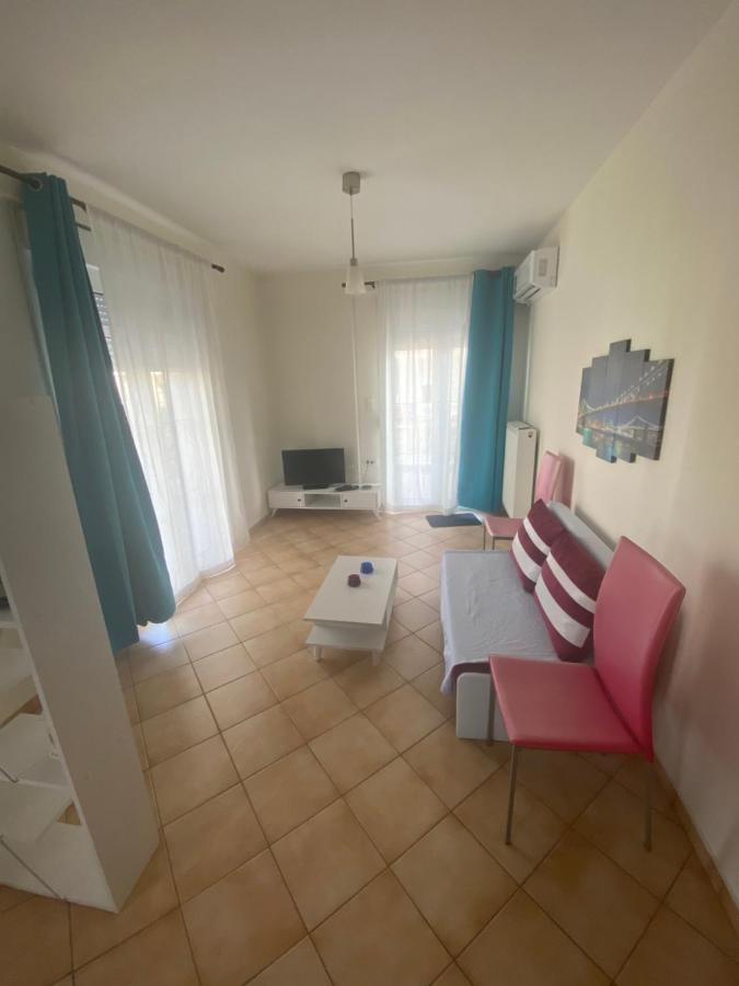 Kelesi Apartments Nea Kallikrateia Eksteriør bilde