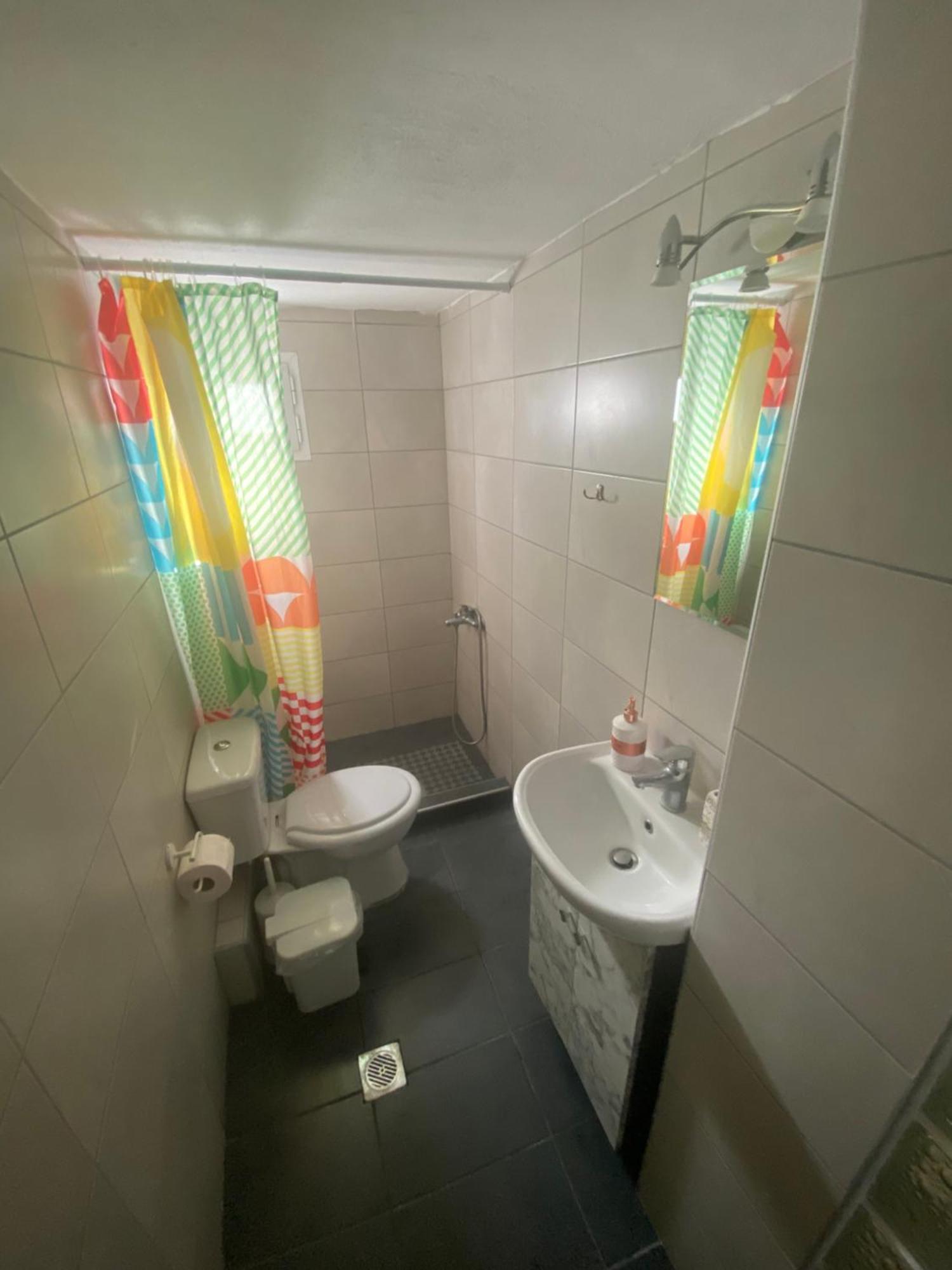 Kelesi Apartments Nea Kallikrateia Eksteriør bilde